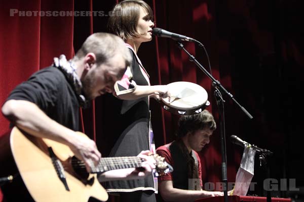 LA FIANCEE - 2009-11-04 - PARIS - Olympia - 